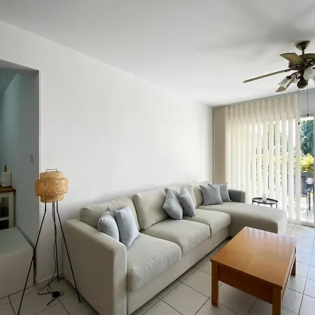 公寓 Anthea Gardens - Calm Living Paphos