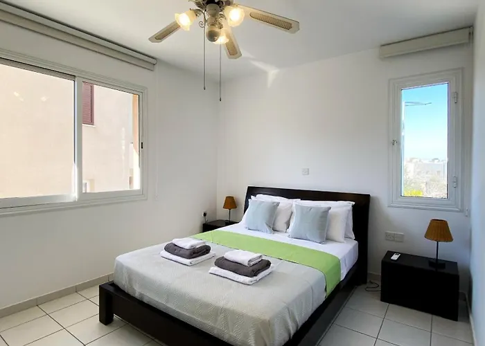 Anthea Gardens - Calm Living Apartman *